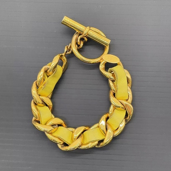 Auth CHANEL Bracelet W/Box - Picture 8 of 14